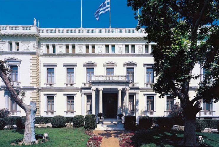 Συνάντηση Σακελλαροπούλου με Γεννηματά για οικονομία και τουρκική προκλητικότητα
