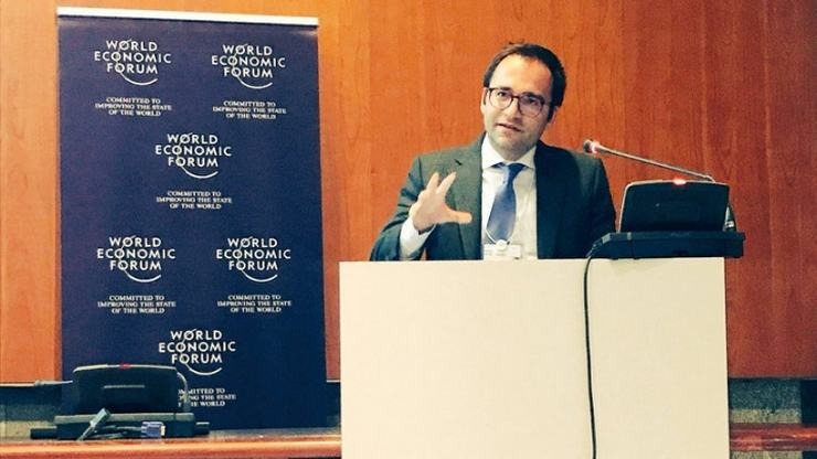 Γιάνζε (ESM): Μεγάλη επιτυχία για την Ελλάδα η έξοδος από τα μνημόνια