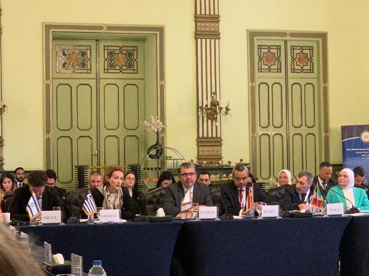 ΥΠΕΝ: Πλατφόρμα συνεργασίας κυβερνήσεων και πετρελαϊκών ο East MedGas Forum