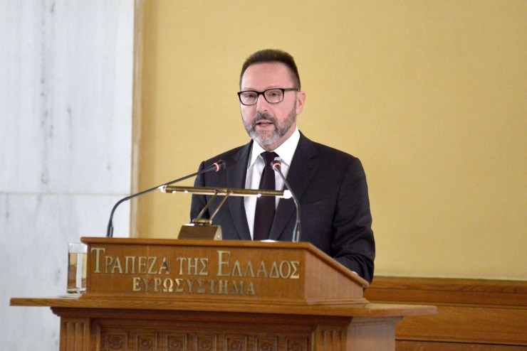 Μηδενική ανάπτυξη φέτος προβλέπει η ΤτΕ, στην πόρτα της ύφεσης η οικονομία