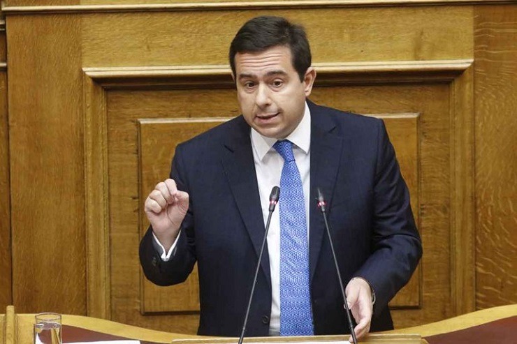 Μηταράκης: Θα προχωρήσουμε σε αυστηροποίηση της διαδικασίας ασύλου