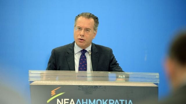 Κουμουτσάκος: Δεν είναι το πλάνο η κατασκευή κλειστών κέντρων σε βραχονησίδες