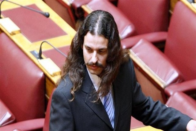 Καταδίκη Παναγιώταρου και Μπαρμπαρούση για πυροβολισμούς στην κηδεία Ντερτιλή