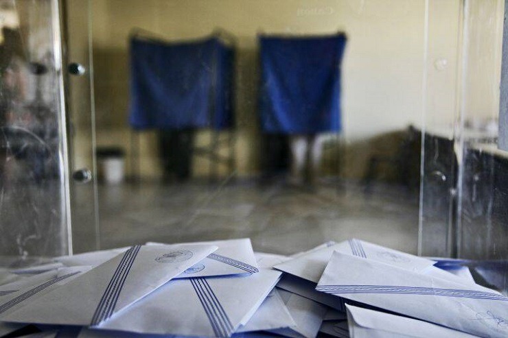 Σενάρια πρόωρων εκλογών με 5 γκρίζα σημεία για τη ΝΔ