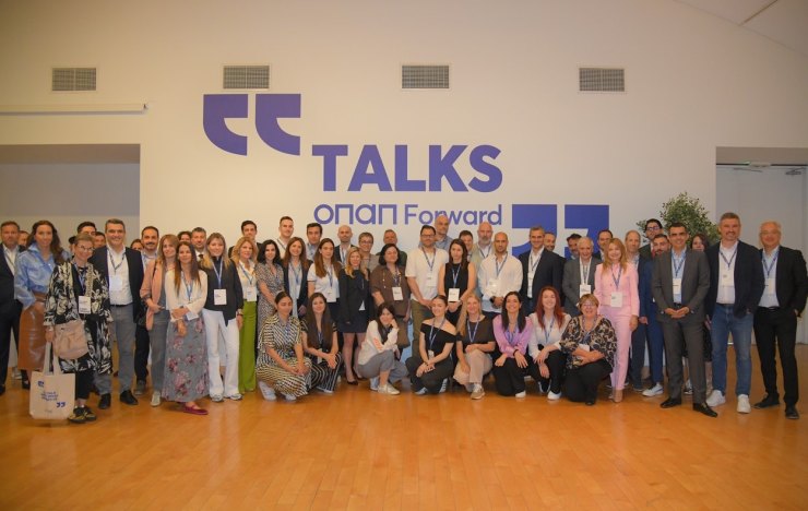 Οι επιχειρηματίες του προγράμματος ΟΠΑΠ Forward με διοικητικά στελέχη του ΟΠΑΠ και της Endeavor Greece Οι επιχειρηματίες του προγράμματος ΟΠΑΠ Forward με διοικητικά στελέχη του ΟΠΑΠ και της Endeavor Greece