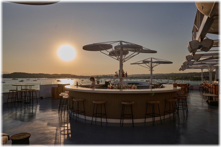 Qurio @ Nikki Beach