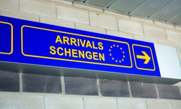 Ευρώπη: «Άνοιξε» η ζώνη Σένγκεν