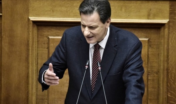 skylakakis.jpg?itok=i1hJ4OAx