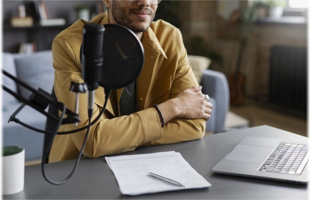 Τα podcasts χάνουν διαφημίσεις $1 δισ. λόγω χάους στις μετρήσεις