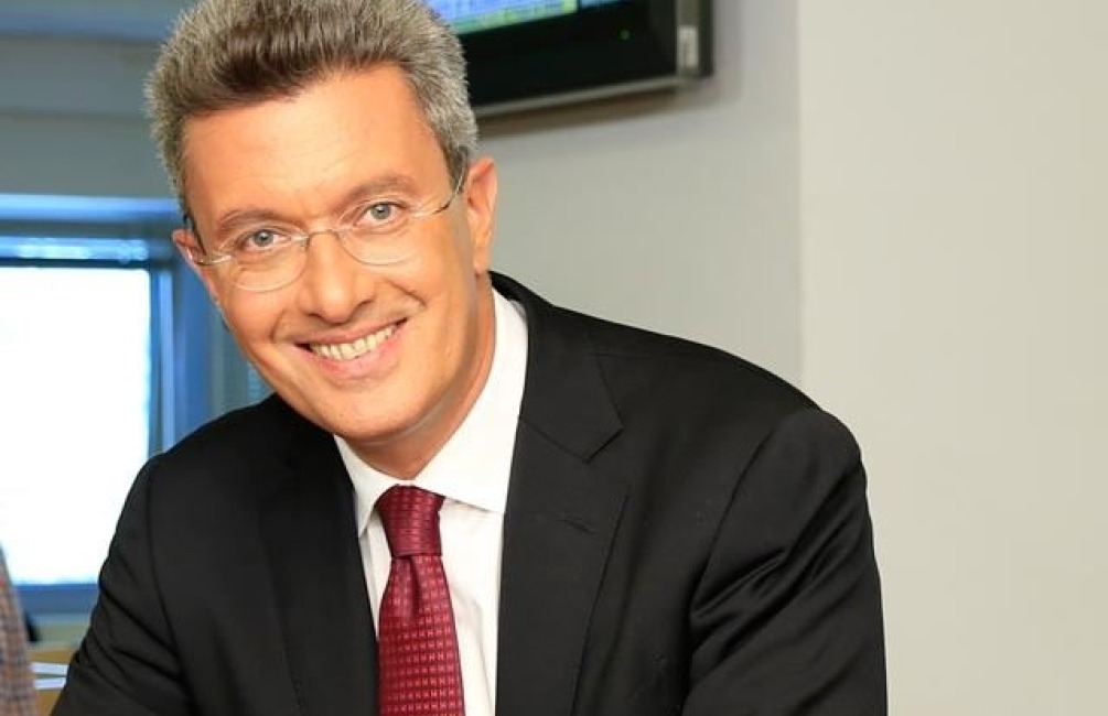 Οδεύοντας προ το χρηματιστήριο, ενισχύει το "οπλοστάσιο" της 