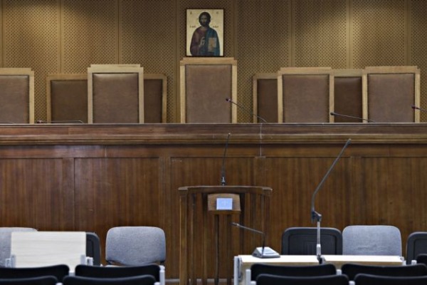 Στα δικαστήρια οι φορολογούμενοι αναστενάζουν - Πάνω από 39.000 οι προσφυγές! 