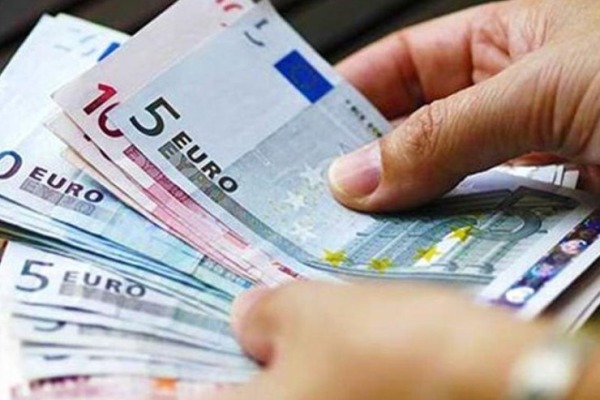 Κι όμως, οι πραγματικοί μισθοί θα μειωθούν το 2025!