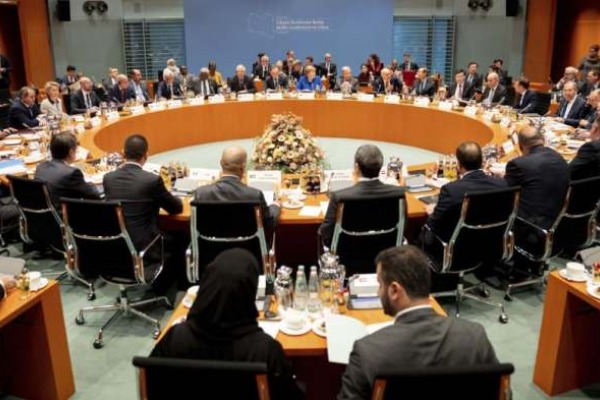 Μάχη για τα δισ. της ΕΕ, που μπορεί να κρίνουν και τις εκλογές