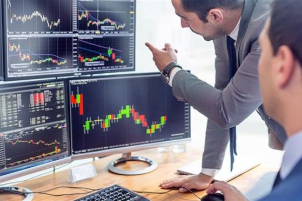 Απογειώθηκαν οι μετοχές - Ο Τραμπ έκανε πάλι παιχνίδι- Κέρδη 9,6 δισ. στο ΧΑ!