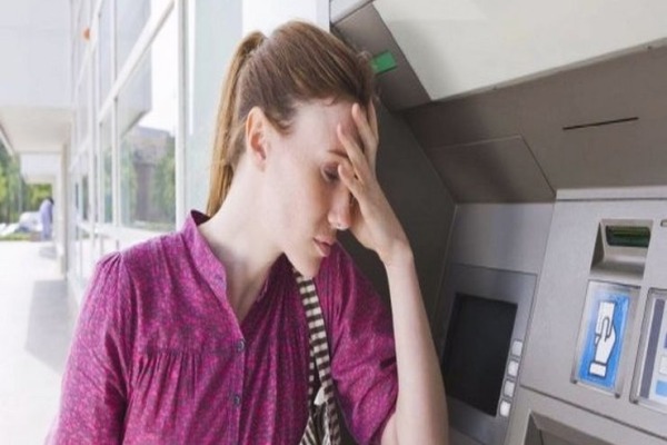 Στο απυρόβλητο οι παλαιοί και μεγάλοι οφειλέτες της εφορίας με χρέη 87 δισ