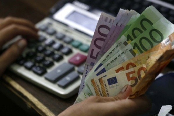 Ανάσα για τους οφειλέτες: Οι νέες ρυθμίσεις σε δάνεια, χρέη και κατασχέσεις
