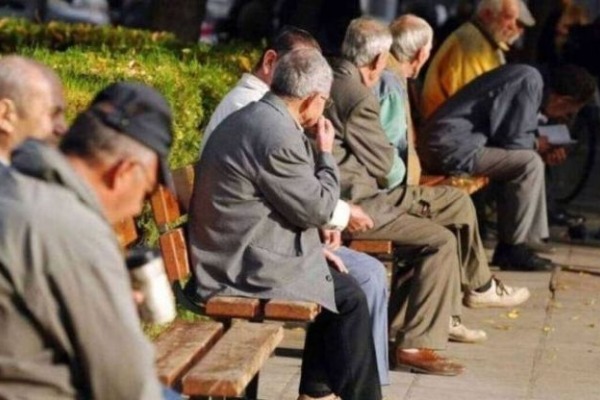 Αναδρομικά: Ποιες κατηγορίες συνταξιούχων πληρώνει ο ΕΦΚΑ