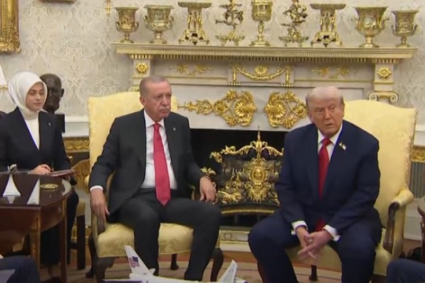 Τουρκική ρελάνς στα ενεργειακά - Συμφωνίες με Chevron και ExxonMobil για επενδύσεις και στις ΗΠΑ