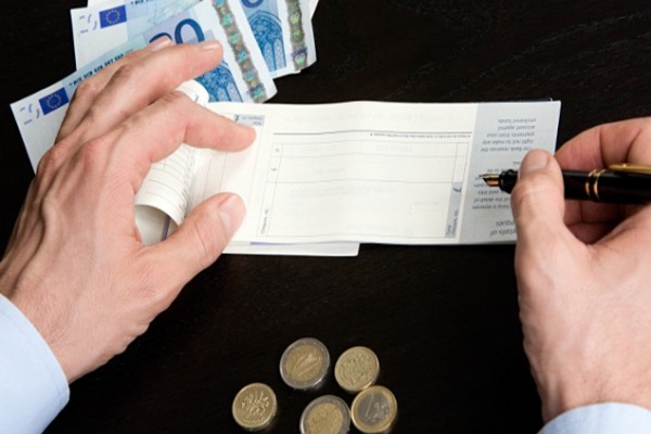 Το χρηματιστήριο... εξαργύρωσε την επιταγή του LNG story