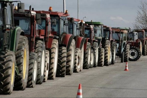 Τα μπλόκα επιταχύνουν τη φθορά της κυβέρνησης -Εντείνεται η κοινωνική δυσφορία