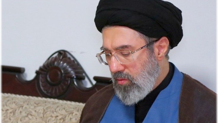 Ιράν: Πώς ο υιός Χαμενεϊ έχτισε μία σκιώδη, παγκόσμια επενδυτική αυτοκρατορία