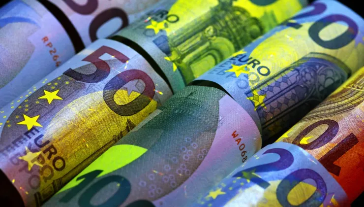 Στα άκρα η εμπορική σύγκρουση ΕΕ-Κίνας: Η Ευρώπη ετοιμάζει "kill switch"
