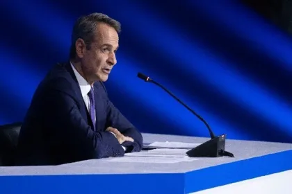 Μητσοτάκης στη ΔΕΘ: Άνοιξη του 2027 οι εκλογές, στόχος η αυτοδυναμία – Πυρά σε Τσίπρα, Σαμαρά 