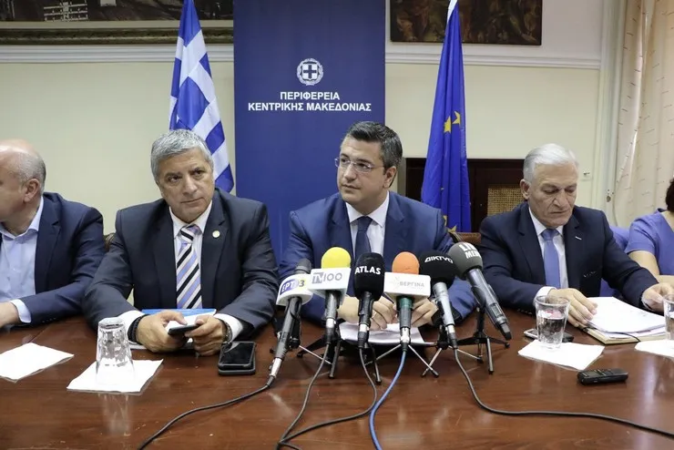 Τζιτζικώστας: Η Αυτοδιοίκηση θα πολεμήσει τη συμφωνία των Πρεσπών