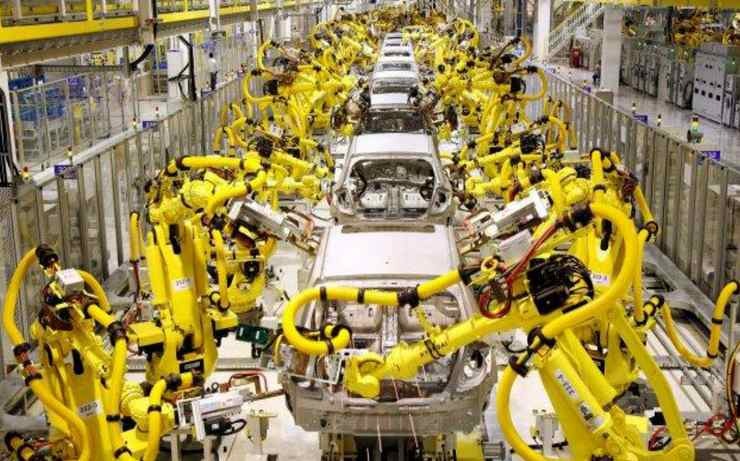 Αύξηση στα βιομηχανικά ρομπότ 