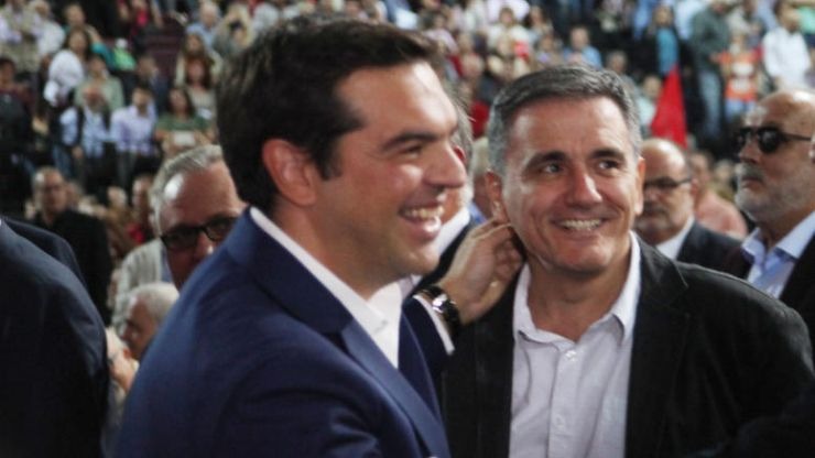 Μειώνονται ΦΠΑ, ΕΦΚ καυσίμων και φόρος εισοδήματος! Διατηρείται το αφορολόγητο