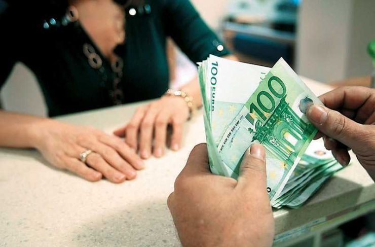 Νέα ευκαιρία για το επίδομα των 800 ευρώ Παράταση προθεσμιών για τα 800 ευρώ