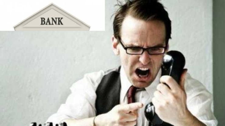 Οι τράπεζες καταβάλλουν αποζημιώσεις 5.869,40 ευρώ σε δανειολήπτες