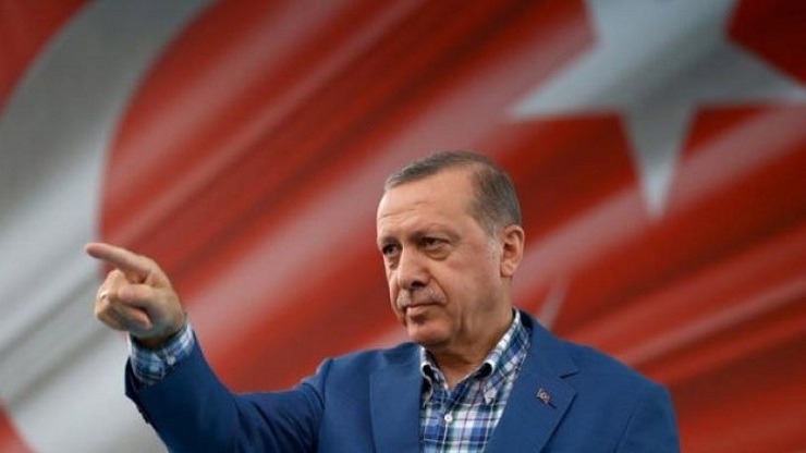 Τουρκία: Συνελλήφθησαν 10 απόστρατοι ναύαρχοι μετά την ανοικτή επιστολή για  τη "Διώρυγα της Κωνσταντινούπολης" | Sofokleousin