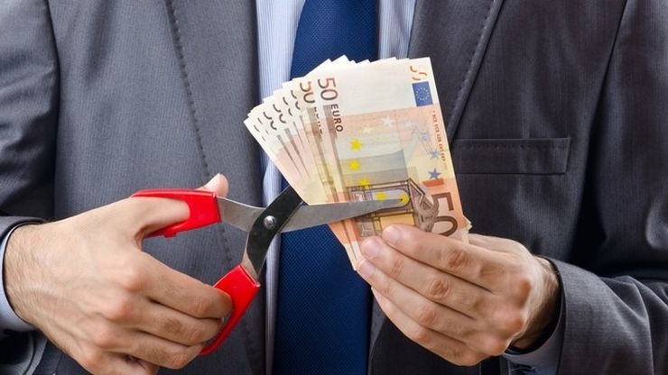 Σφαγή επιδομάτων με τις νέες αντικειμενικές αξίες! Ποιοι κινδυνεύουν να πληρώσουν αυξημένο ΕΝΦΙΑ κατά 50%