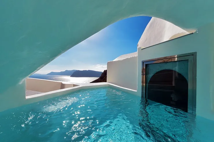 Μαγική η εμπειρία της φιλοξενίας στο Ducato di Oia Boutique Hotel