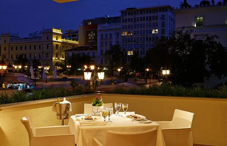 To Grecotel Pallas Athena ανοίγει ξανά και συστήνει την υψηλή Τέχνη της Φιλοξενίας