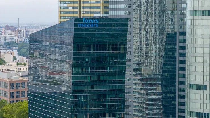 Ισχυρό παγκόσμιο δίκτυο με την σύμπραξη Forvis και Mazars
