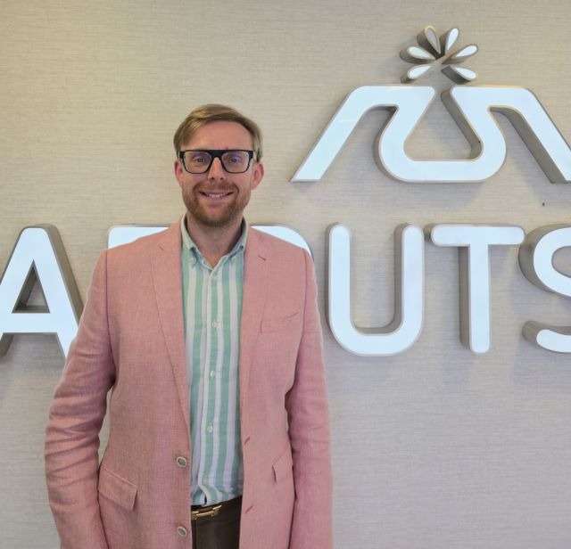 Παπουτσάνης: Νέος Chief Strategic Growth Officer ο Paul Alexander Carr Pickering