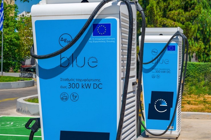 ΔΕΗ - PPC blue Ρουμανίας: Εγκαθιστούν 106 σημεία ταχείας και υπερταχείας φόρτισης