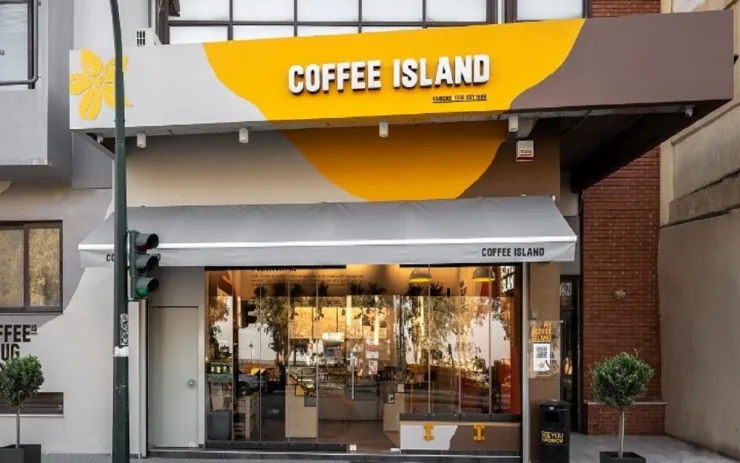  Coffee Island: Διαψεύδει τα σενάρια πώλησης – Άνοδος 13,12% στον τζίρο το 2025