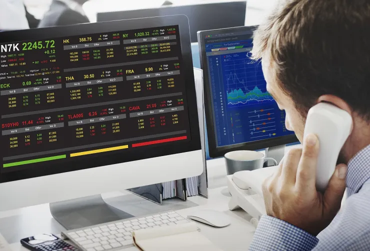 Κίνα: Σε bear market το χρηματιστήριο, 10 εβδομάδες πτώσης για τον CSI 300