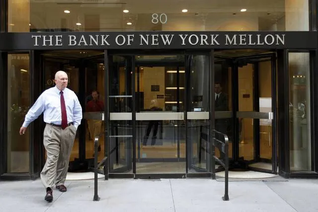 Αυξημένα τα κέρδη δ΄τριμήνου της Bank of New York Mellon