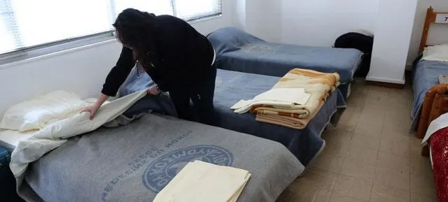 Ανοιχτοί οι θερμαινόμενοι χώροι του δήμου Αθηναίων