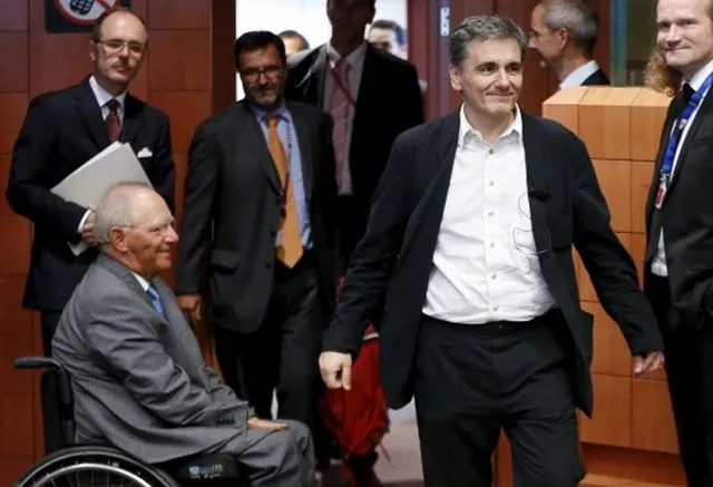 «Παρουσία» Τόμσεν η συνάντηση Τσακαλώτου - Σόιμπλε