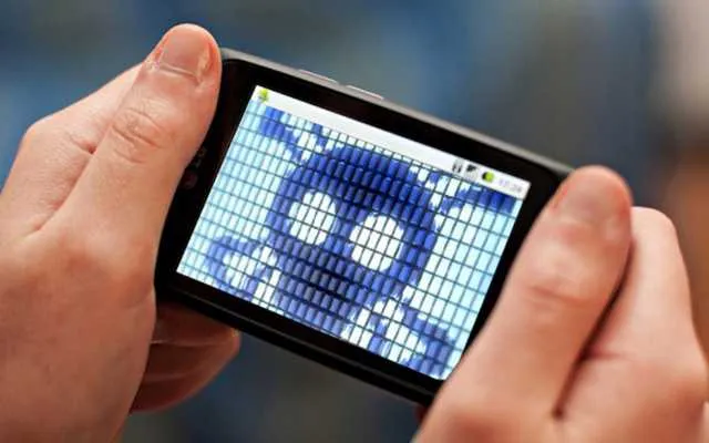 Ανακαλύφθηκε malware που εξαπλώνεται μέσω SMS
