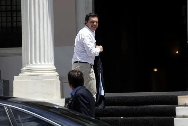 Στο Μαξίμου οι αγρότες - Ο Τσίπρας παρουσιάζει το Plan b