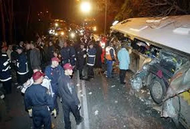 Δωδεκάωρος αποκλεισμός των Τεμπών αύριο από τις 10 π.μ.