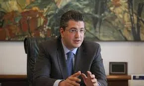 Θετικός ο Τζιτζικώστας για μετεγκατάσταση προσφύγων στη Θέρμη