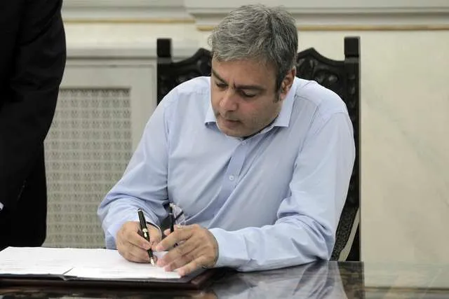 Πέρασε από την Επιτροπή το ν/σ για τη Δημόσια Διοίκηση