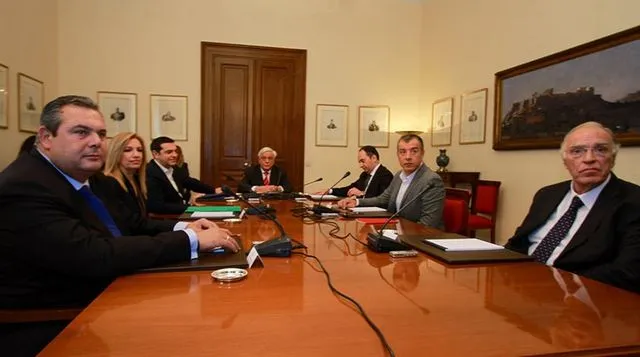 Συμβούλιο πολιτικών αρχηγών: Επιζητούν συνεννόηση σε κλίμα αντιπαράθεσης